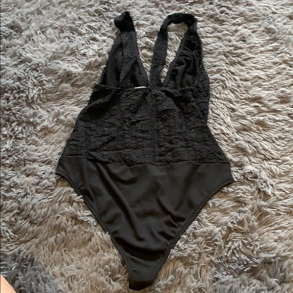 Zara lace body suit - Picture 3 of 3
